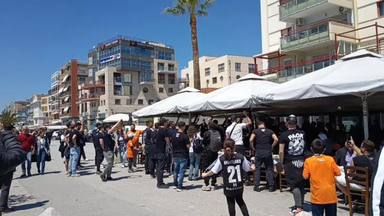 Οπαδοί του ΠΑΟΚ και του ΟΦΗ τραγουδούν παρέα πριν από τον τελικό Κυπέλλου στον Βόλο, δείτε βίντεο