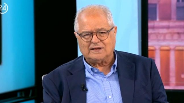 Δρυμιώτης: Commedia dell' arte η διεύρυνση του ΠΑΣΟΚ με Φαραντούρη, κύμβαλο αλαλάζων η Καρυστιανού, «πολιτικά πεθαμένος» ο Τσίπρας
