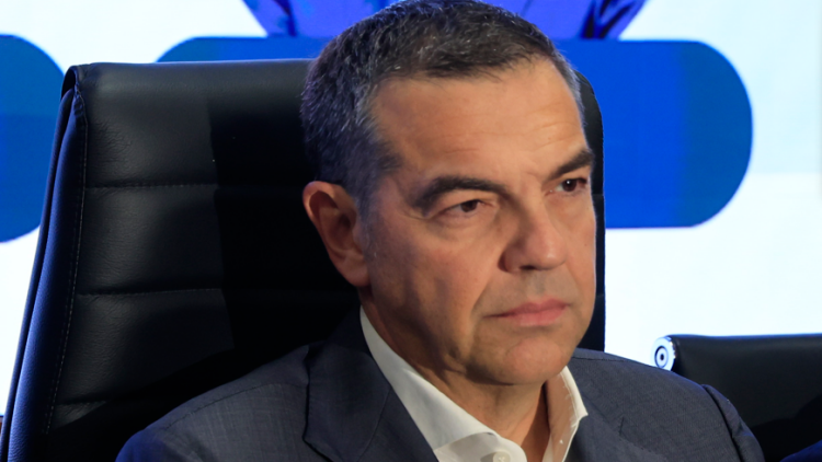 Με «εργαλειοθήκη» για τους μικρομεσαίους ο Τσίπρας: Η θετική ατζέντα, οι εξορμήσεις και τα ειδικά κοινά