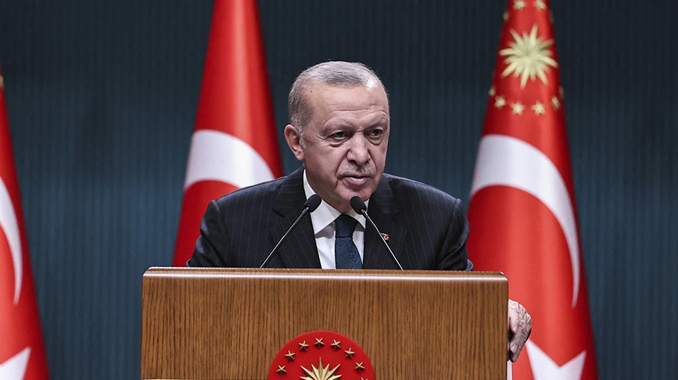 Foreign Policy: Πληθαίνουν οι ενδείξεις ότι ο Ερντογάν είναι άρρωστος – Μπορεί να παραμείνει στην ηγεσία της Τουρκίας;
