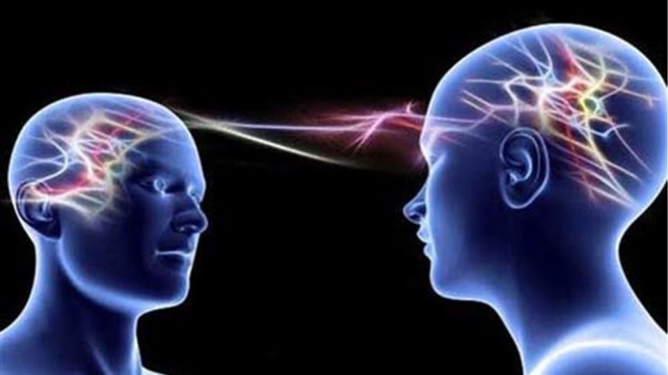 Δύο ανθρώπινοι εγκέφαλοι συνδέθηκαν μέσω Ίντερνετ 