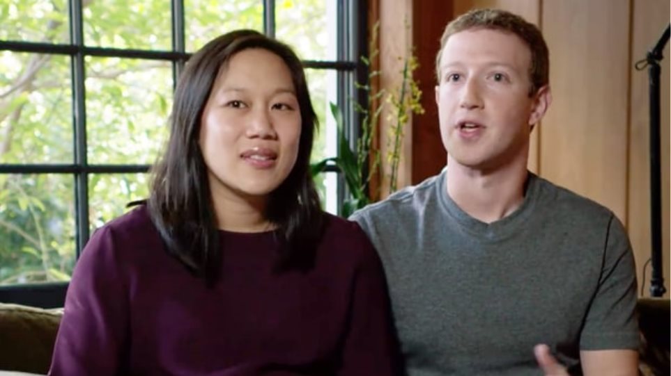 Mark Zuckerberg Posts A Sweet Photo Of His Daughter