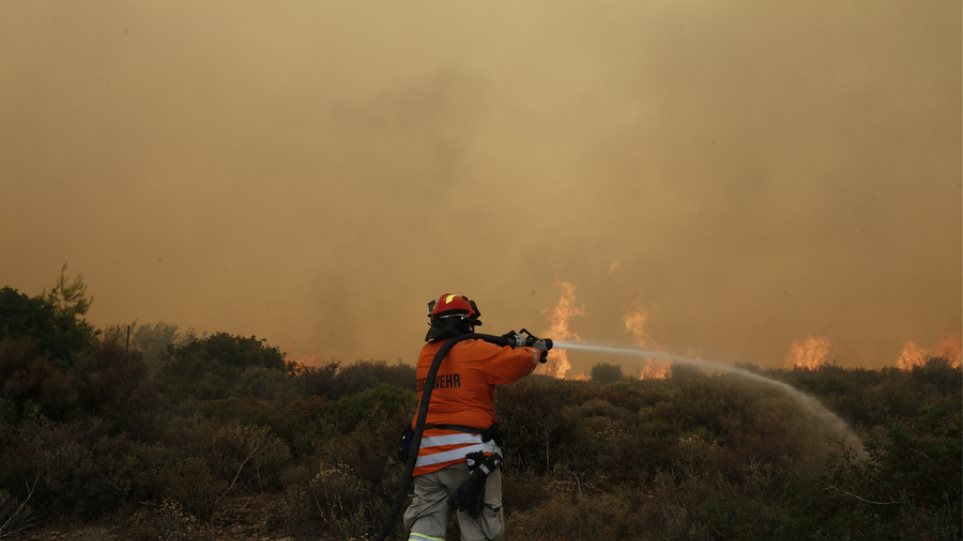 Τσιάρτας: Νεκροί από πλημμύρες, νεκροί από φωτιές... Καμιά παραίτηση παίζει; 19827620