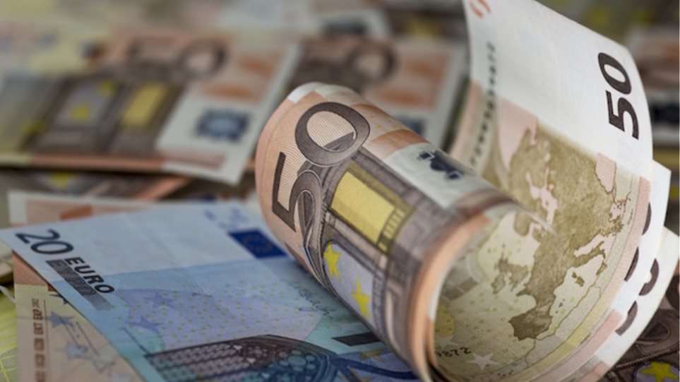 Τα στοιχεία σοκάρουν: Σχεδόν 3,6 εκατομμύρια Ελλήνων χρωστούν έως 10.000€ στην Εφορία