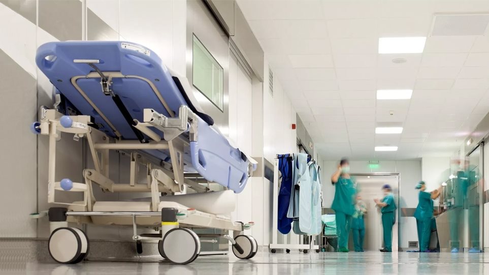 «Θερίζει» η γρίπη με 74 νεκρούς και 264 νοσηλευόμενους σε ΜΕΘ - Τι εκτιμούν οι ειδικοί για τις επόμενες μέρες