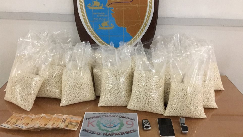 Ήγουμενίτσα: Χιλιάδες ναρκωτικά χάπια αξίας 7 εκατ. ευρώ εντοπίστηκαν σε BMW στο λιμάνι της Ηγουμενίτσας
