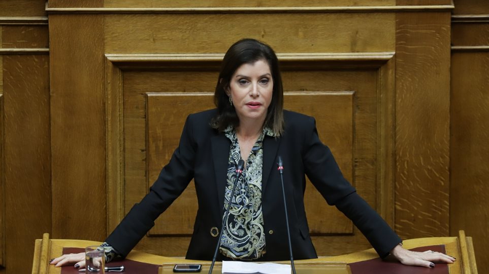 Παραιτήθηκε από βουλευτής και η Ασημακοπούλου, μετά τον Μεϊμαράκη