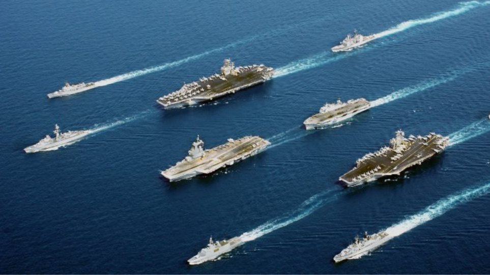 Which countries have the most Aircraft Carriers? (infographic)