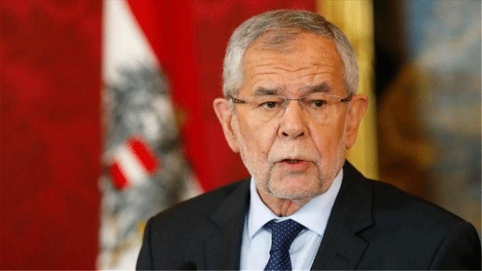Πρόεδρος Αυστρίας: Η Ελλάδα και η Βουλγαρία δεν επιτρέπεται να αφεθούν μόνες
