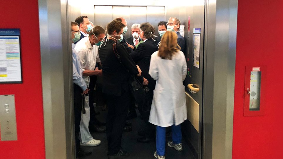 Γερμανία: Ο υπουργός Υγείας μπήκε σε ασανσέρ με άλλους… 13 πολιτικούς! 1