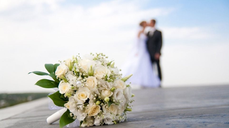 Κορωνοϊός: Νέος γάμος «βόμβα» με 22 κρούσματα