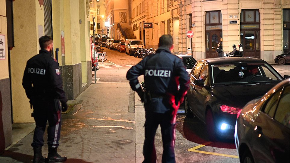 Βιέννη: Επίθεση σε συναγωγή και σε άλλα σημεία - Πληροφορίες για 7 νεκρούς και πολλούς τραυματίες - Δείτε βίντεο