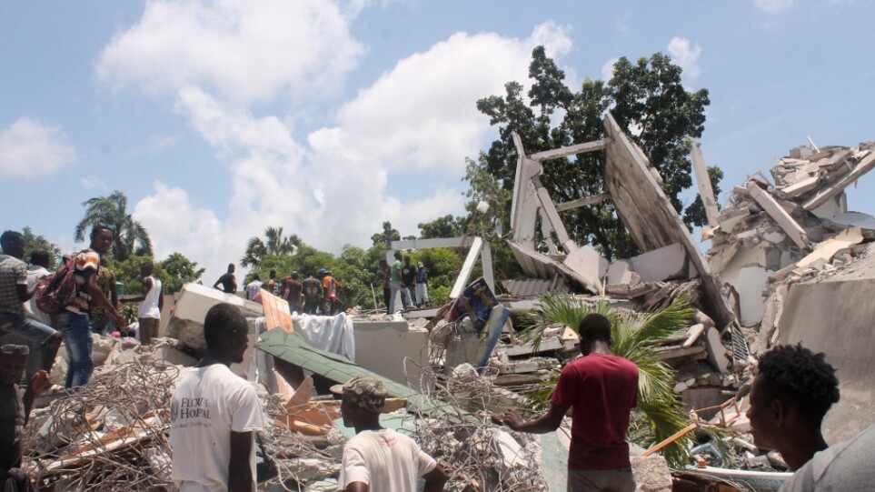 Φονικός σεισμός στην Αϊτή: Στους 724 νεκρούς «εκτοξεύτηκε» ο απολογισμός -  Πάνω από 2.800 οι τραυματίες