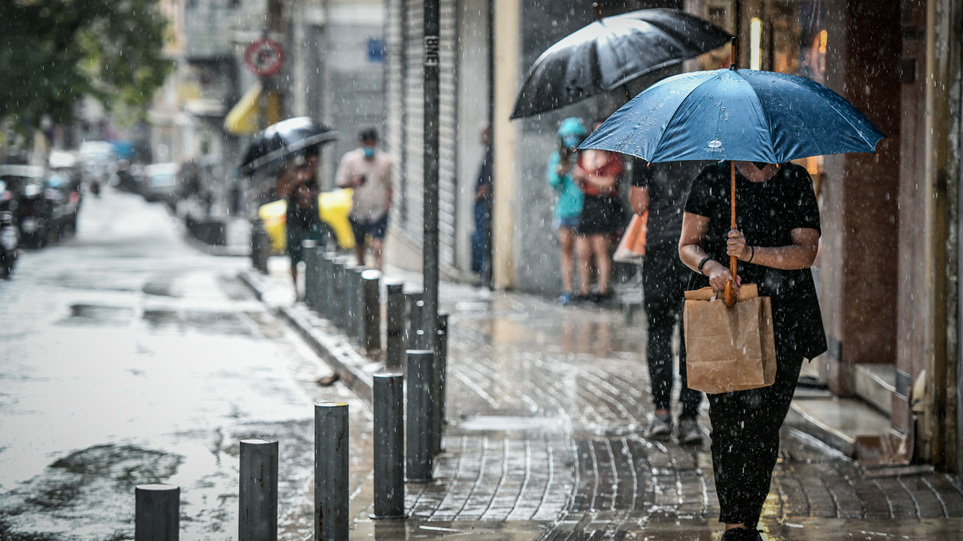 Ισχυρές βροχές αναμένονται στην Β. Εύβοια - Ανησυχία για τις πυρόπληκτες περιοχές