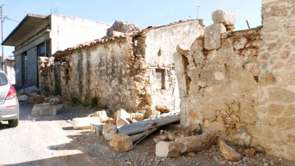 Σεισμός στην Κρήτη: Η στιγμή που ο εγκέλαδος «χτυπά» το Ηράκλειο