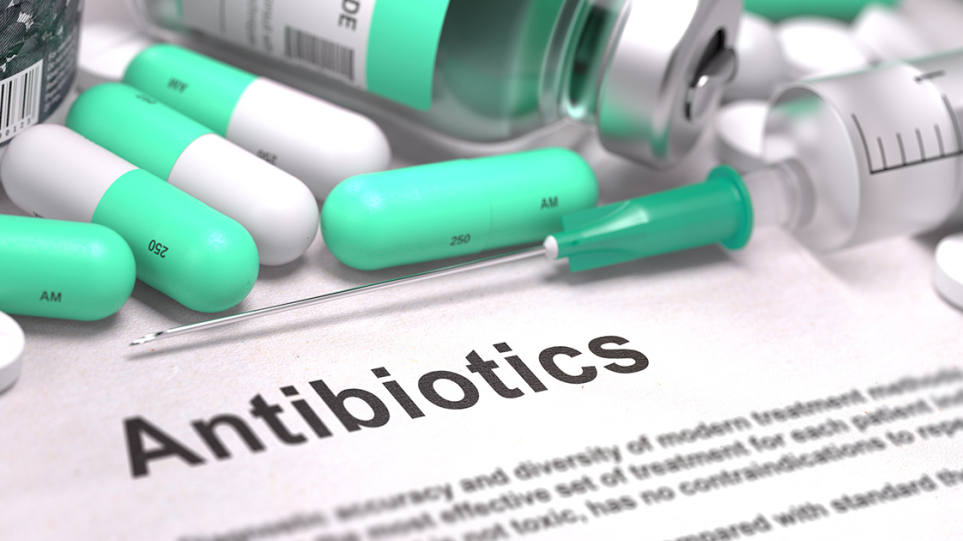 01-Blog-Antibiotics-L