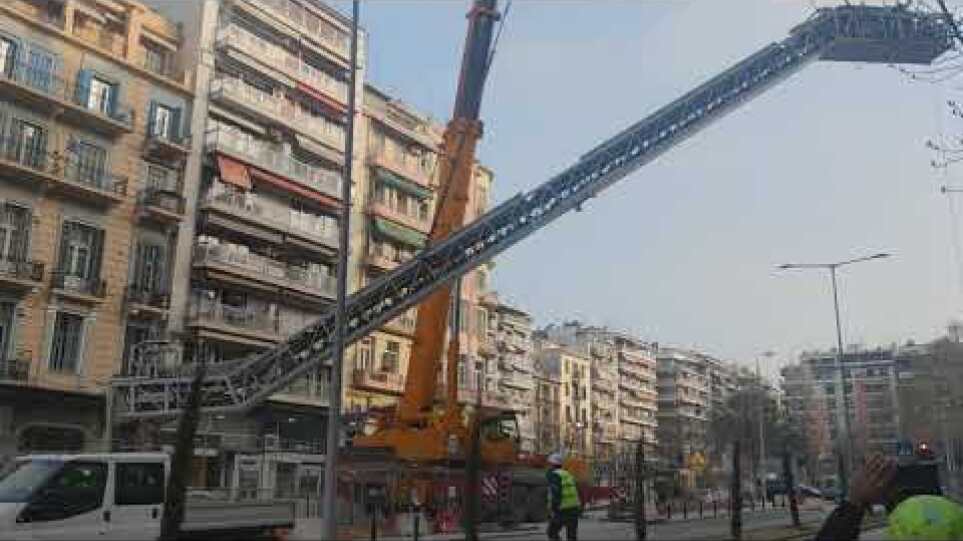 Θεσσαλονίκη: Τοποθετούνται οι κυλιόμενες σκάλες στον σταθμό της Αγίας Σοφίας