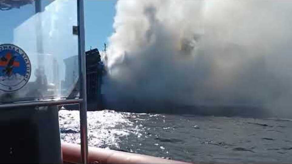 Βίντεο από την επιχείρηση διάσωσης των επιβατών του πλοίου EUROFERRY OLYMPIA στην Κέρκυρα