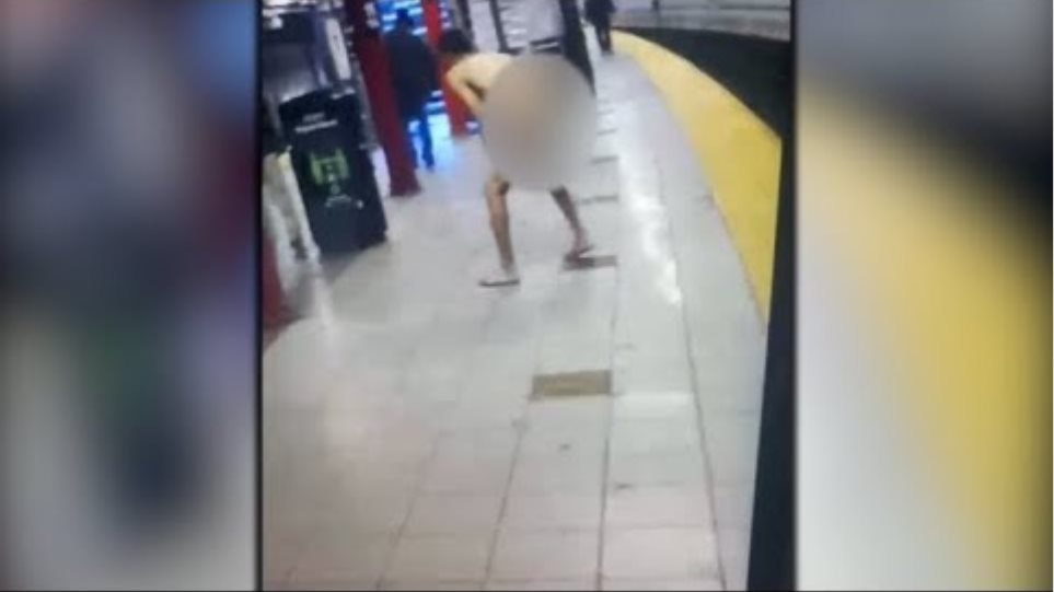 Naked man electrocuted during fight on subway tracks in Harlem