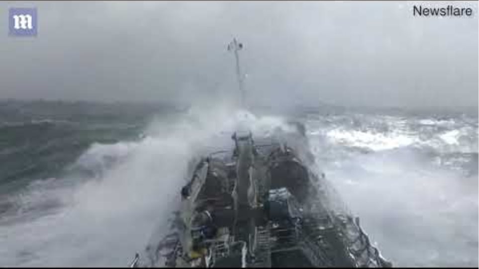 Oil tanker battles monster waves in North Atlantic Ocean