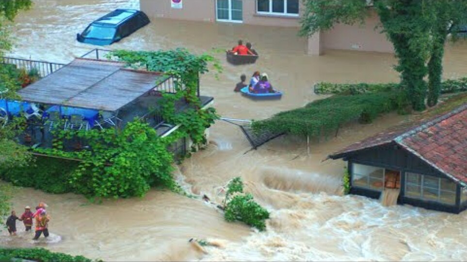 BELIEVE it or not, this is Germany! Relentless Thunderstorms and Severe Floods