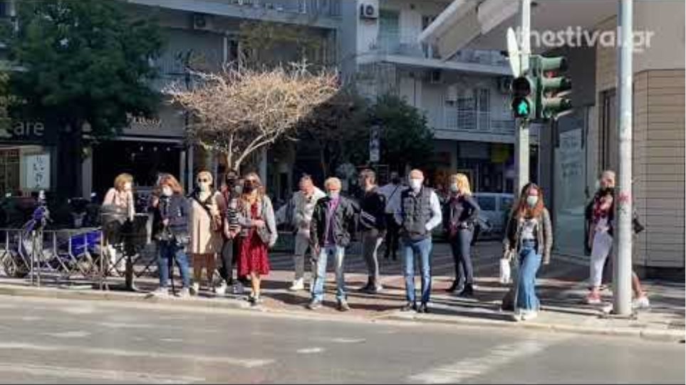 Thestival.gr Θεσσαλονίκη: Πρώτη ημέρα υποχρεωτικής χρήσης μάσκας σε κλειστούς και ανοιχτούς χώρους