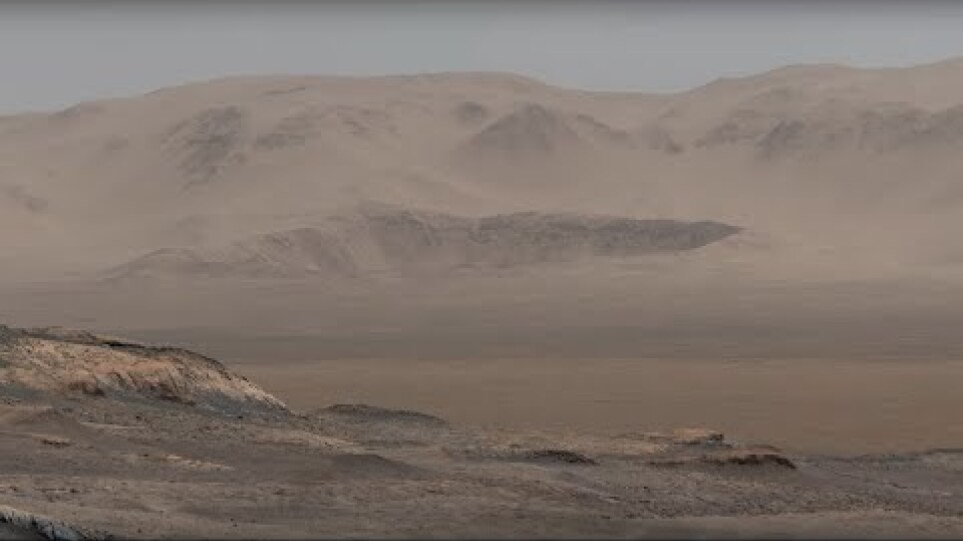 Το Curiosity Mars Rover καταγράφει 1,8 δισεκατομμύρια Pixel Panorama (Αφήγηση βίντεο)