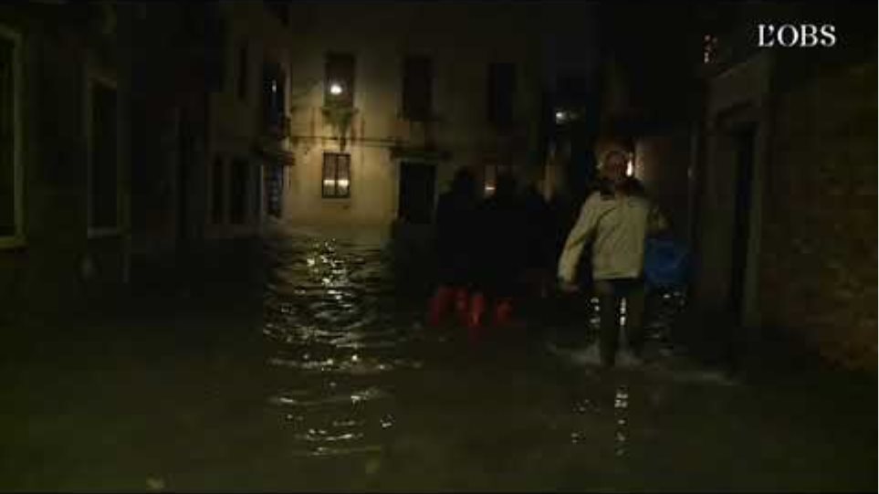 Les images de l'"acqua alta" historique à Venise