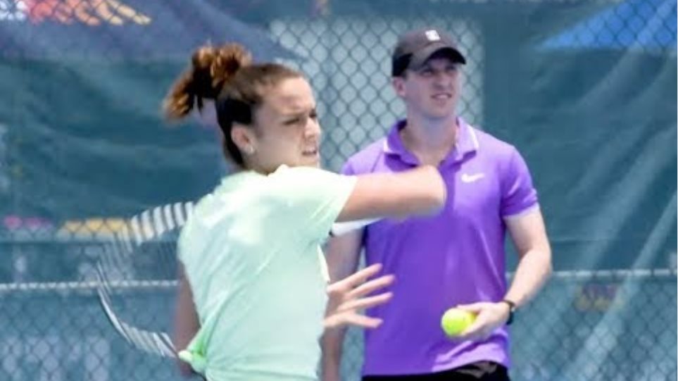 Maria Sakkari Mic'd Up Practice with Coach Tom Hill | 2020 Brisbane International