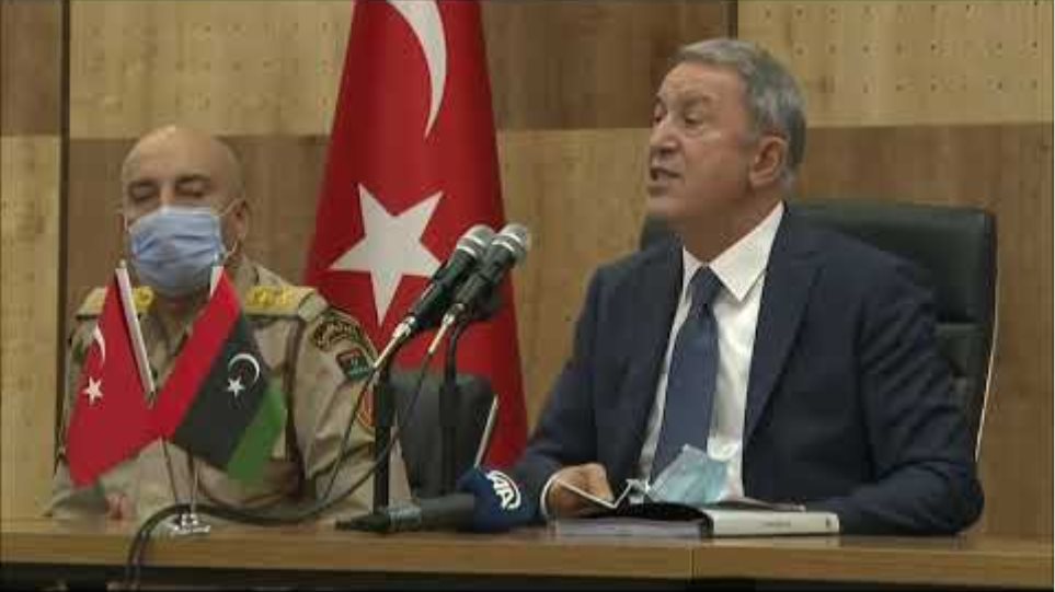 Millî Savunma Bakanı Hulusi Akar, Libya’da Görevli Mehmetçiklerimizle Bir Araya Geldi
