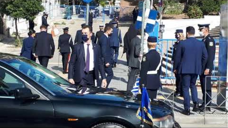 Thestival.gr Άφιξη Πρόεδρος της Δημοκρατίας Κατερίνας Σακελλαροπουλου στον Άγιο Δημήτριο