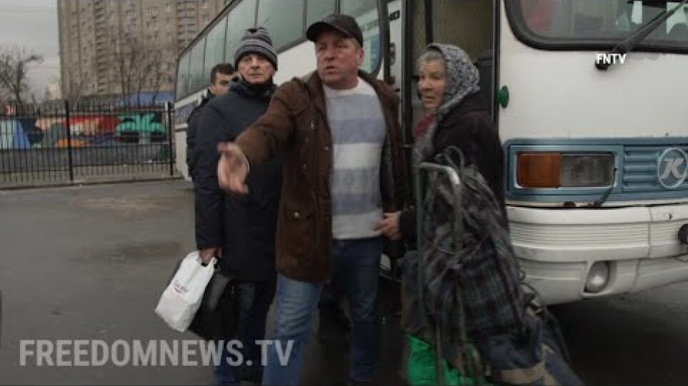 KYIV CITIZENS EVACUATE , Some Panic as Russia Invades Ukraine