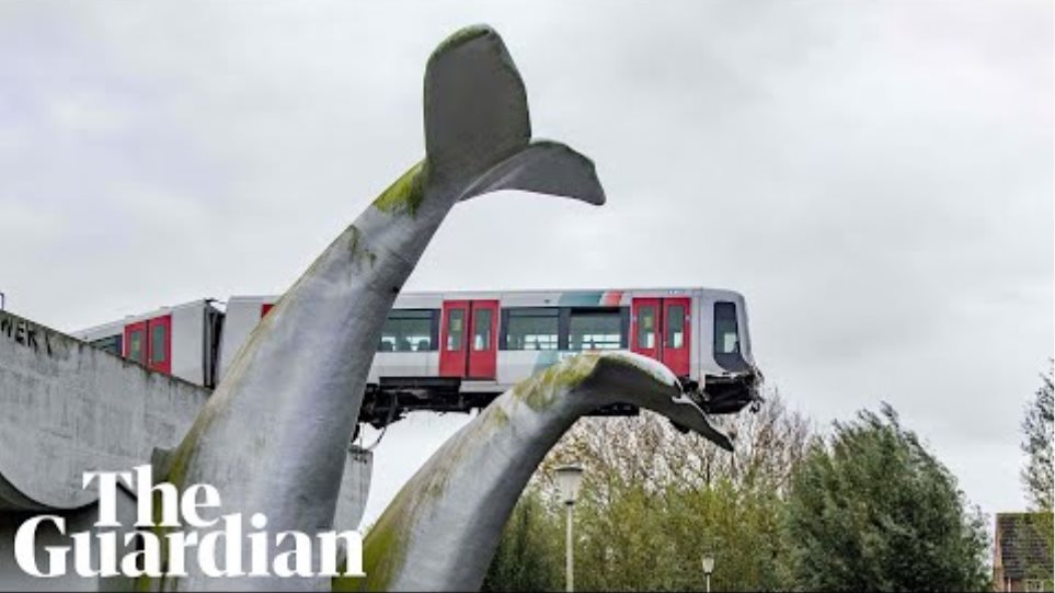 Whale sculpture stops train in Rotterdam crashing into water