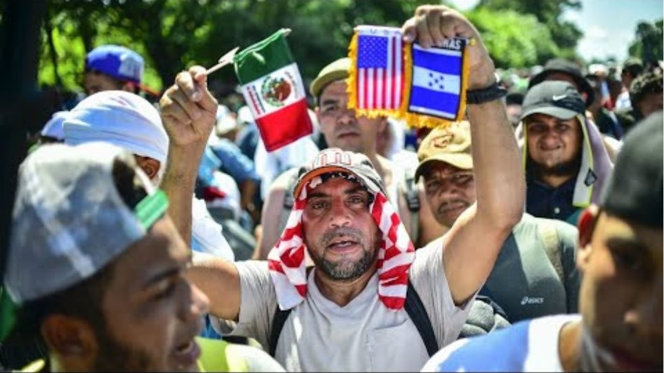 Honduran migrant caravan resumes march towards US