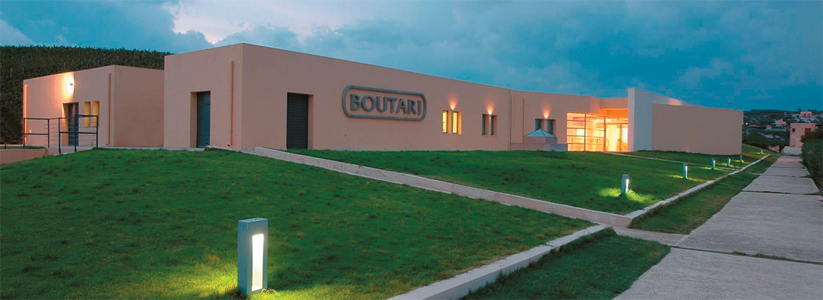 Γιάννης Μπουτάρης 1942-2024: Η ιστορία ενός επίμονου αμπελουργού