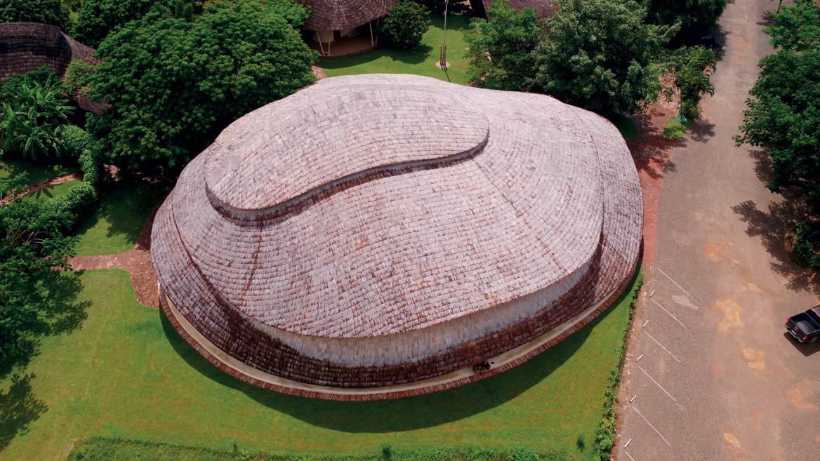 Panyaden International School: Κτίρια-θαύματα από λάσπη και μπαμπού