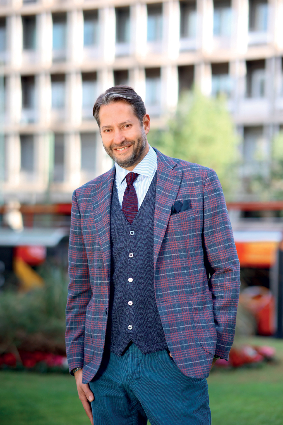 Mιχάλης Τυράκης: Ο Κρητικός σεφ που τρελαίνει το Μιλάνο με το πανετόνε του 