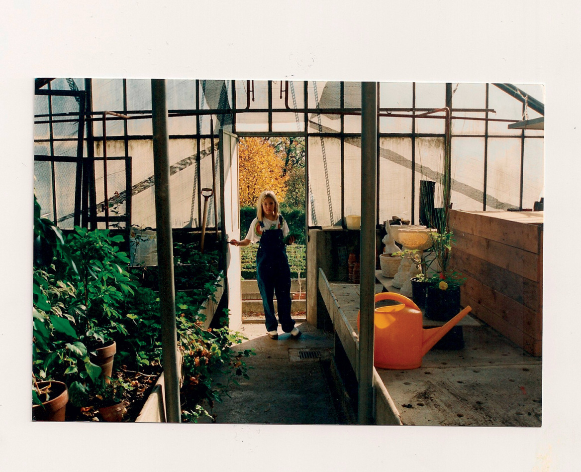 Λόρα Τσάπλιν: «Θέλω να δίνω χαρά όπως ο παππούς μου, ο Σαρλό»