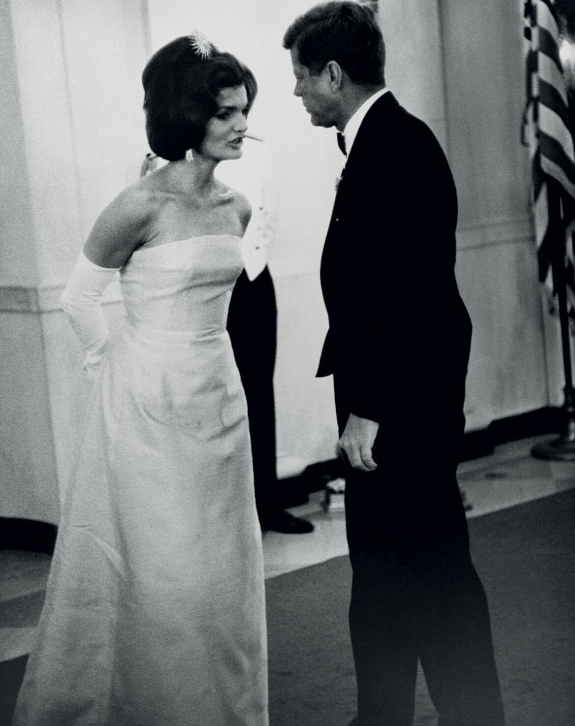 Το μεγάλο μυστικό του JFK: Η σχέση του Κένεντι με αεροσυνοδό που η Τζάκι δεν συγχώρεσε ποτέ 