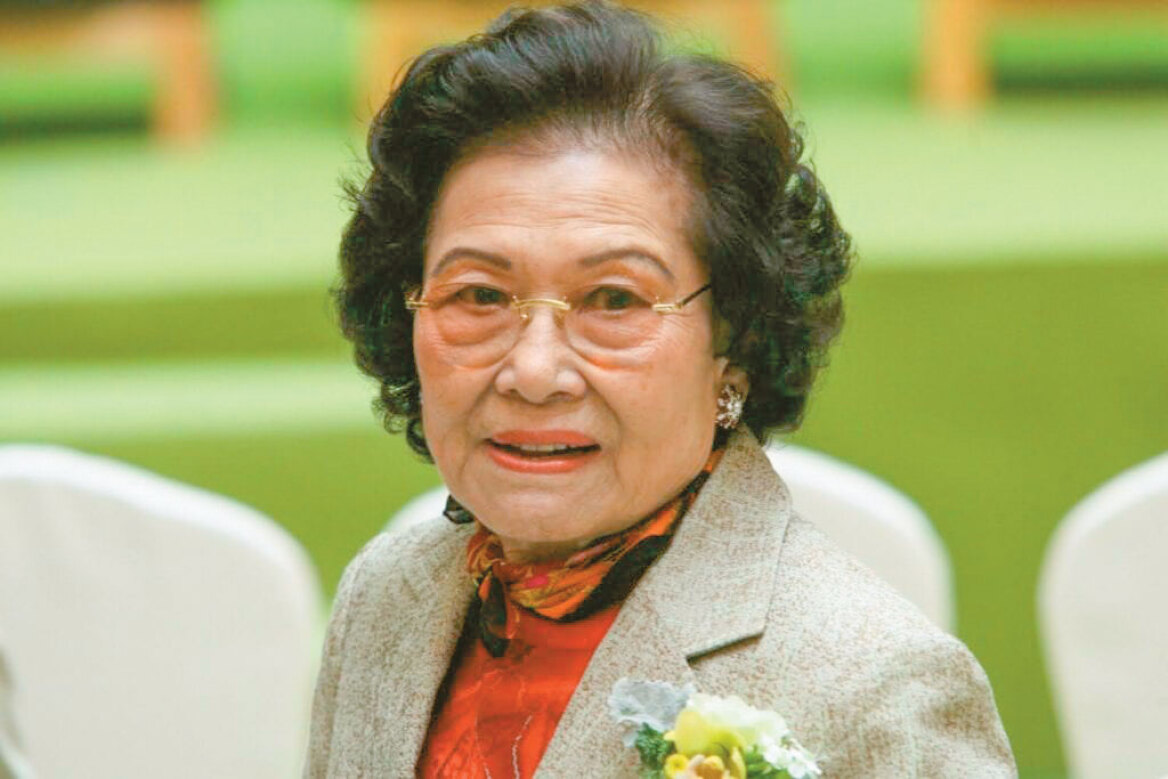 Από την Ελληνίδα τραπεζίτισσα Βίκυ Σάφρα στις πρώην Μπέζος και Γκέιτς - Οι πιο πλούσιες και διάσημες χήρες και διαζευγμένες του κόσμου