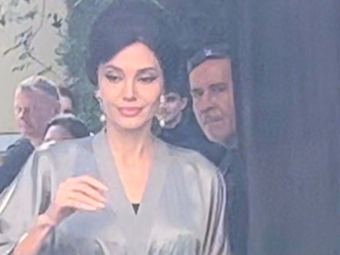 Η Αντζελίνα Τζολί απέναντι στον μύθο της Κάλλας