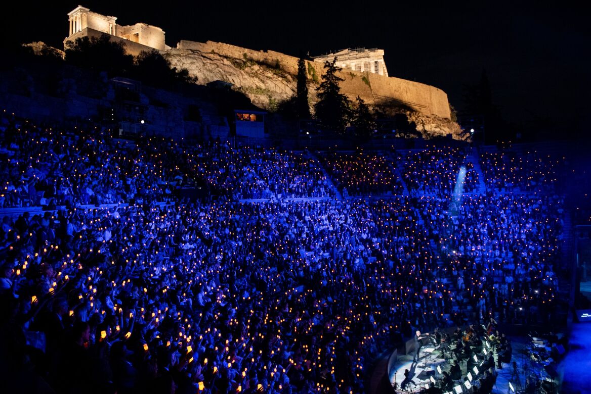 Ήταν όλοι εκεί για τη Μαριάννα Βαρδινογιάννη: Δείτε φωτογραφίες από τη συγκινητική εκδήλωση ένα χρόνο μετά τον θάνατό της