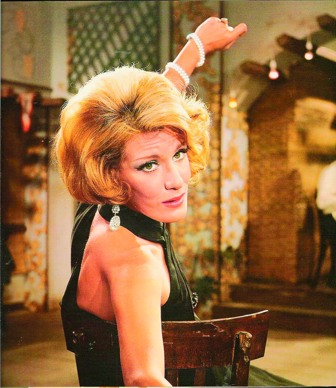 Μαίρη Χρονοπούλου για Μπισμπίκη-Βανδή: «Και εγώ ήμουν δημόσια διαχυτική, αλλά αυτά δεν τα έκανα»