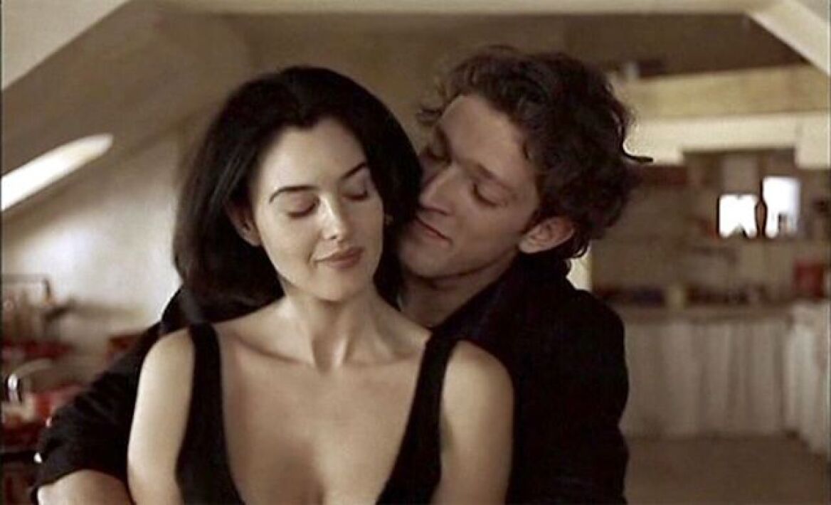 Μόνικα Μπελούτσι: Από τον Βενσάν Κασέλ στον Τιμ Μπάρτον 