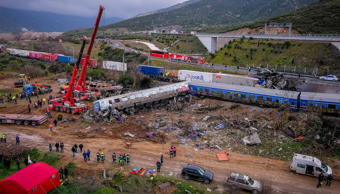 Σύγκρουση τρένων στη Λάρισα: Το «κλειδί» που ξέχασε ο σταθμάρχης έφερε την μεγαλύτερη σιδηροδρομική τραγωδία
