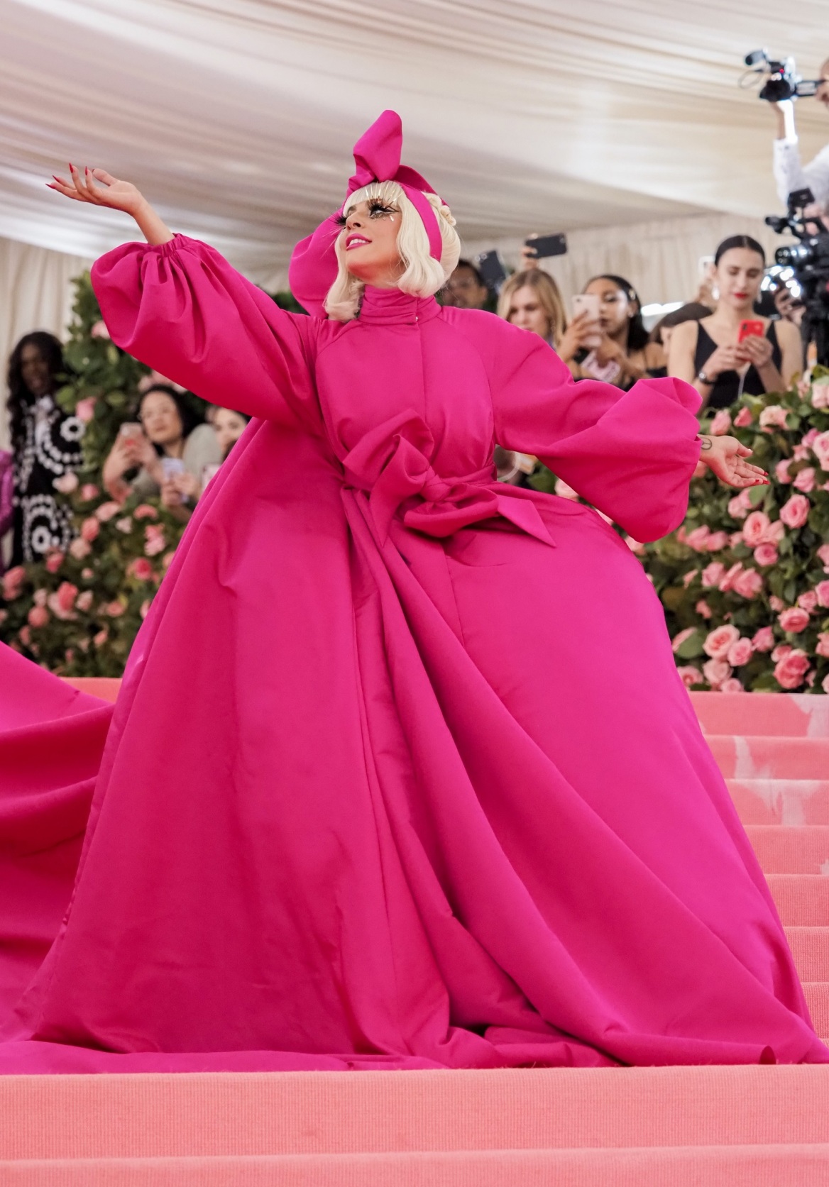 Met Gala: Από τη Σερ στη Ριάννα – Oι πιο εντυπωσιακές εμφανίσεις στην ιστορία της μεγαλύτερης εκδήλωσης της μόδας