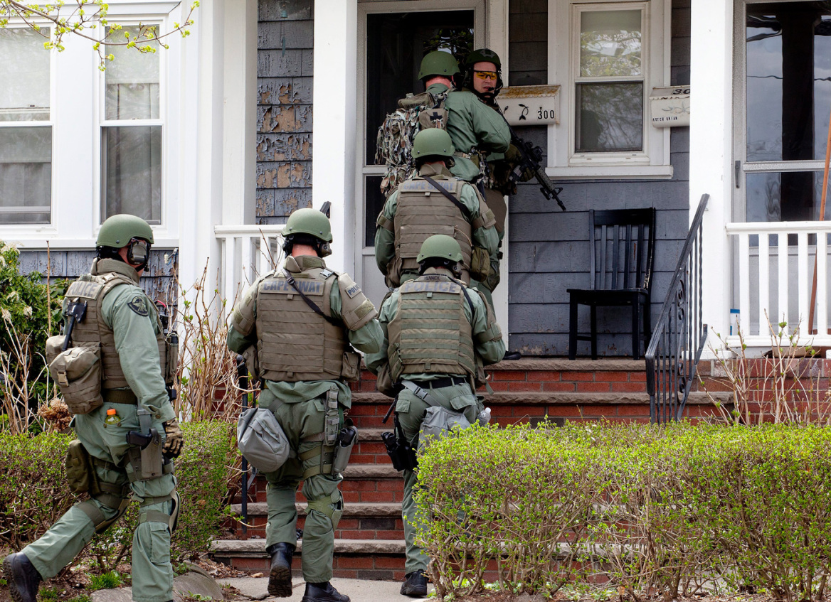 Βομβιστική επίθεση στον Μαραθώνιο της Βοστώνης: Η τραγωδία, οι επιζώντες και το τεράστιο ανθρωποκυνηγητό 