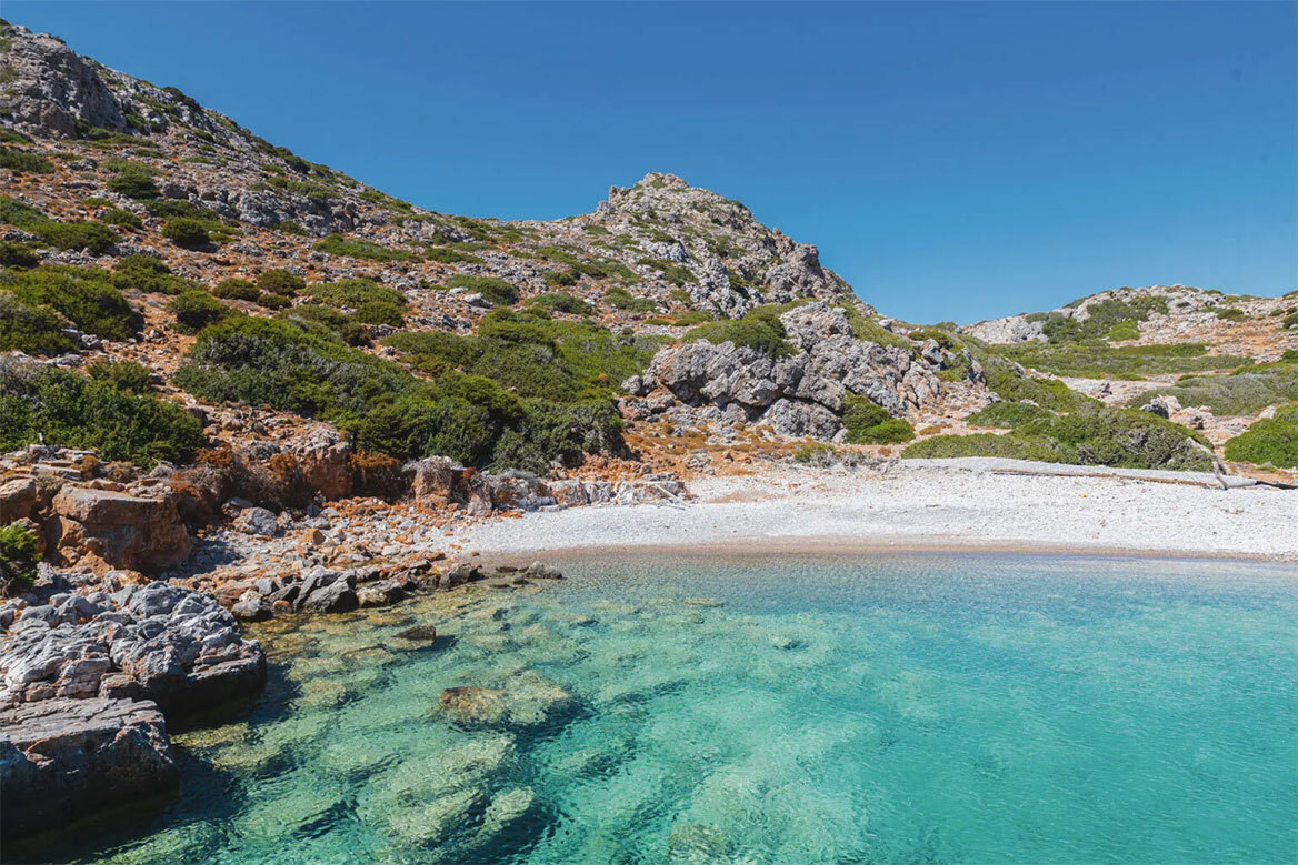 57 παραλίες της Ελλάδας που θυμίζουν επίγειο παράδεισο