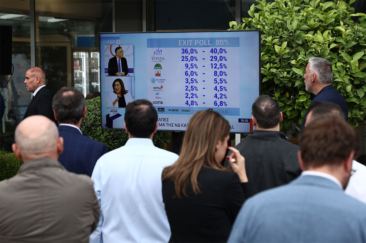 Εκλογές 2023: Η βραδιά των έντονων συγκινήσεων σε 16 φωτογραφίες 