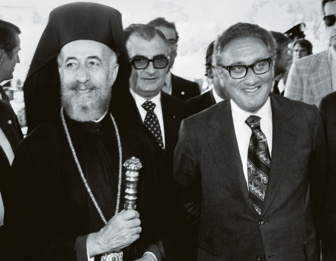 Χένρι Κίσινγκερ: Του έκαναν έκπληξη με τούρτα στο Economic Club της Νέας Υόρκης - Ήρωας ή διαβολικός;, δείτε βίντεο